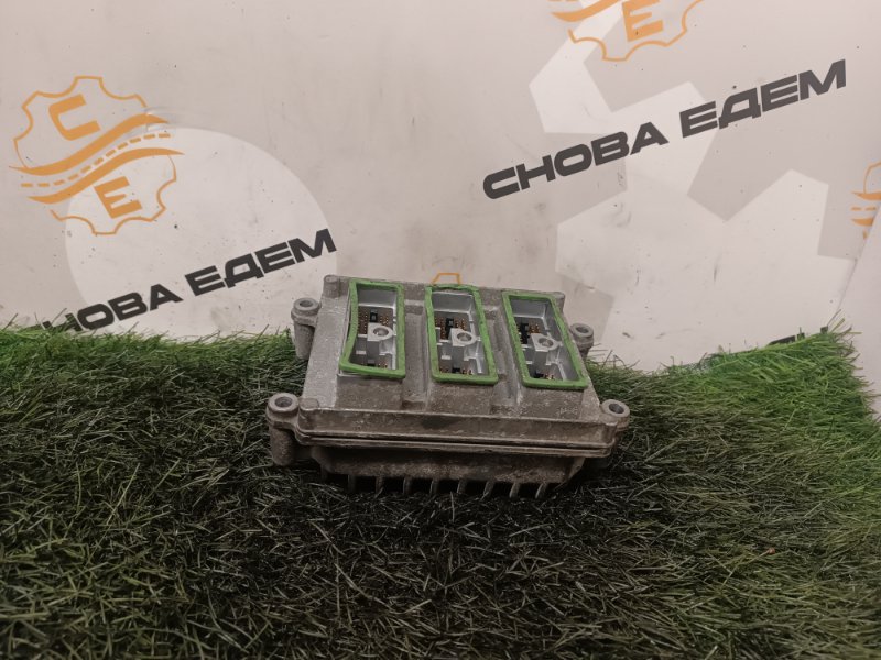Блок управления двигателем