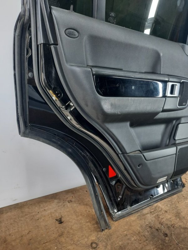 Дверь задняя левая Land Rover Range Rover 3 купить в России