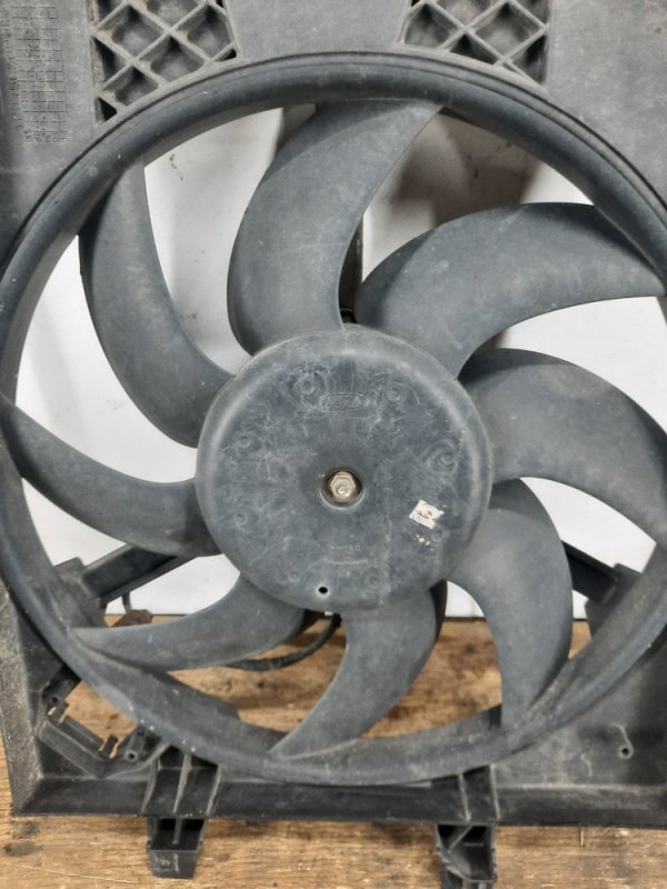 Вентилятор радиатора основного Ford Fusion купить в России