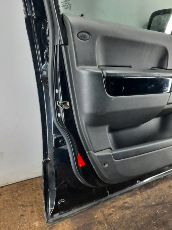 Дверь передняя левая Land Rover Range Rover 3 купить в России