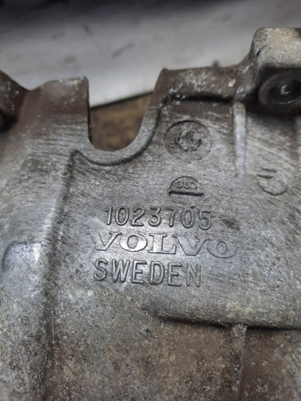 КПП 5ст (механическая коробка) Volvo V70 2 купить в России