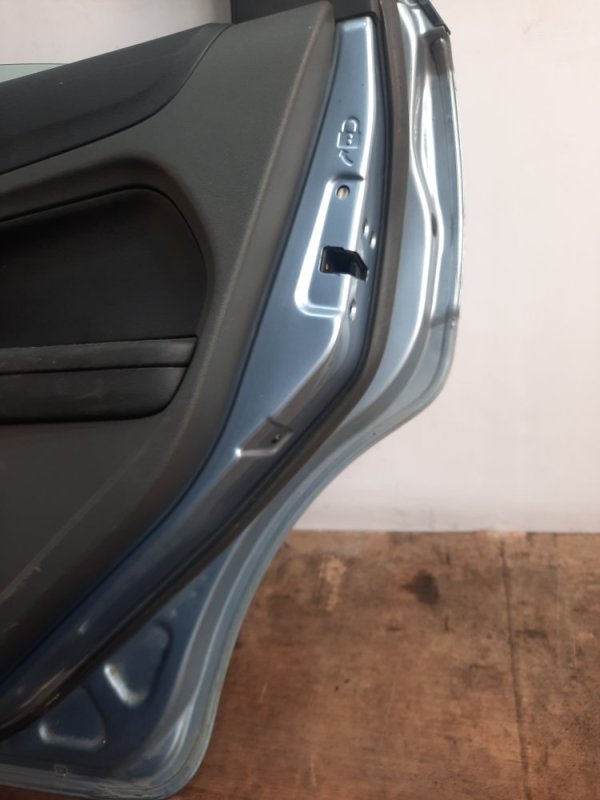 Дверь задняя правая Ford Focus 1 купить в России