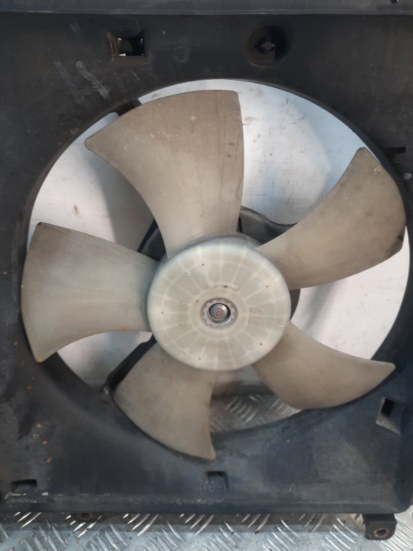 Вентилятор радиатора основного Mitsubishi Grandis купить в России