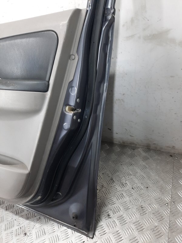 Дверь передняя правая Mitsubishi Grandis купить в России