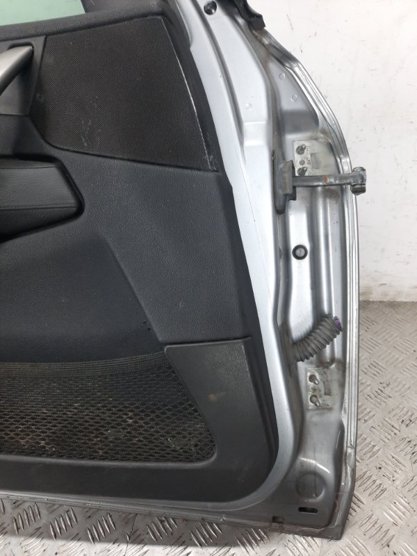 Дверь передняя левая BMW X3 (E83) купить в России