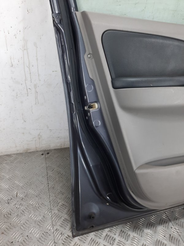 Дверь передняя левая Mitsubishi Grandis купить в России