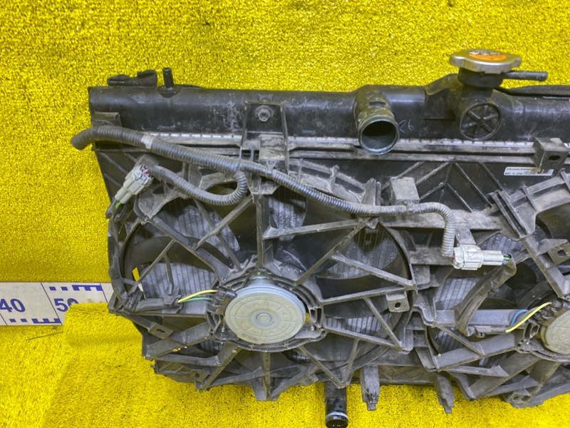 Радиатор основной передний Nissan Serena GC27/C27/GFNC27/GNC27/G