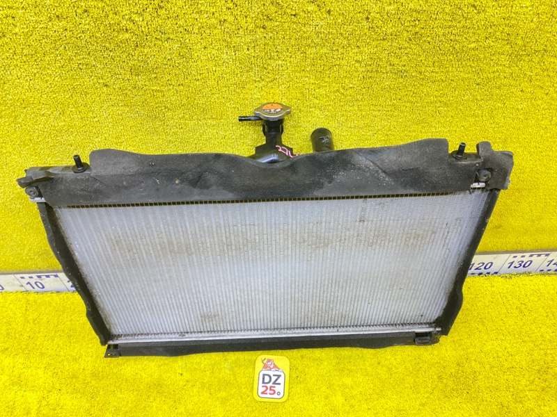 Радиатор основной передний Nissan Serena GFC27 MR20DD 5086 21410
