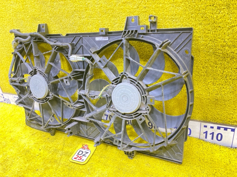Диффузор радиатора передний Nissan Serena GFC27/GC27/C27/GFNC27/