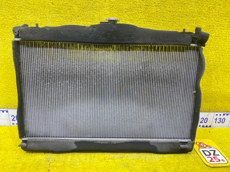 Радиатор основной передний Nissan Serena GFC27 MR20DD 5115 21410