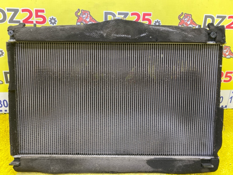 Радиатор основной передний Nissan Serena CFC27 MR20DD 5210 21410