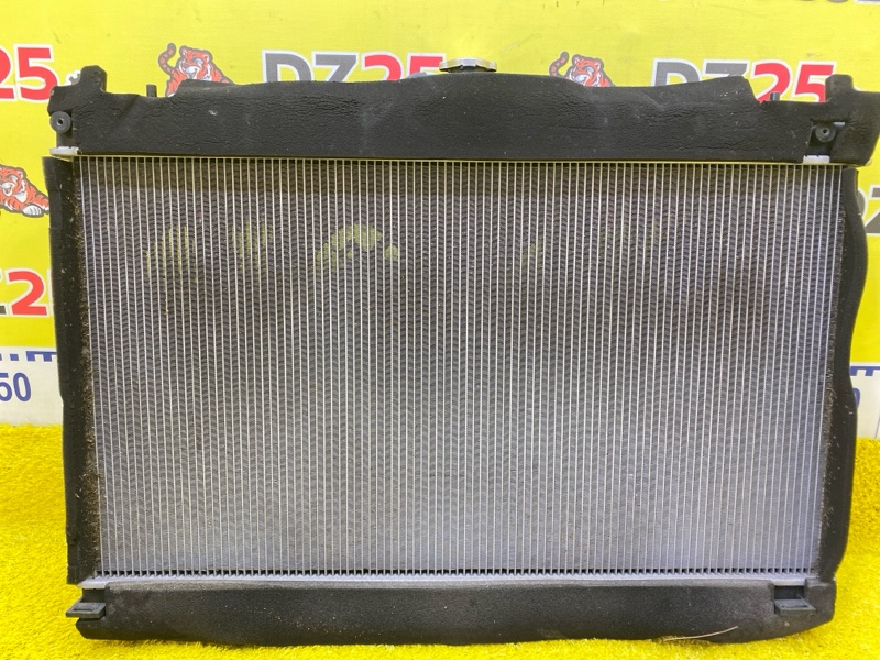 Радиатор основной передний Nissan Serena GFNC27 MR20DD 5241 2141