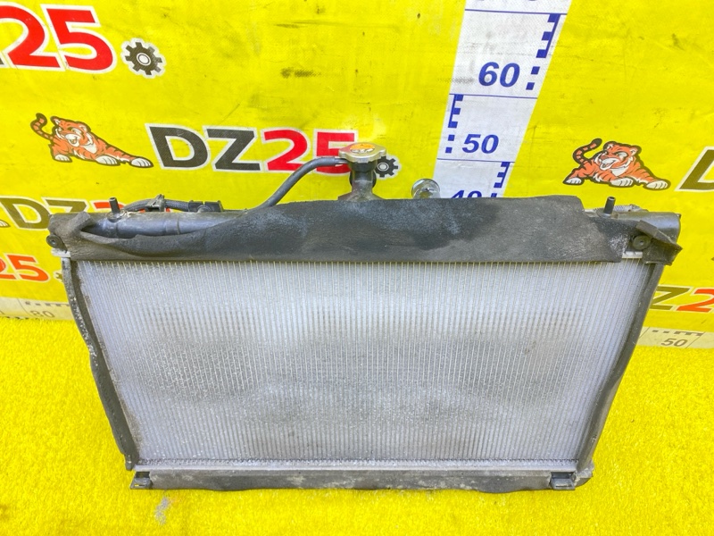 Радиатор основной передний Nissan Serena GFNC27 MR20DD 5432 2141