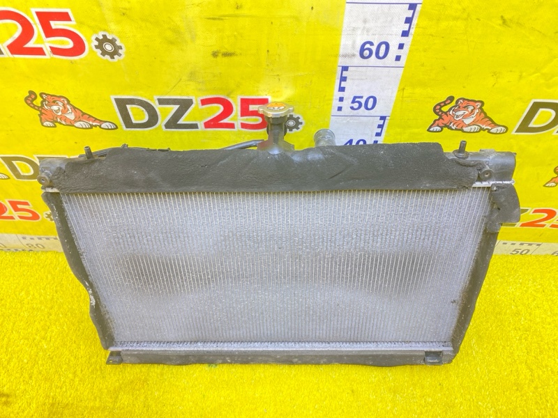 Радиатор основной передний Nissan Serena GFC27 MR20DD 5427 21410