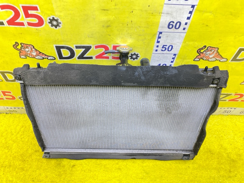 Радиатор основной передний Nissan Serena GFC27 MR20DD 5534 21410