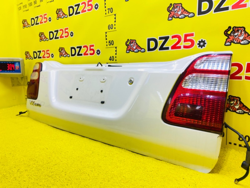 Дверь 5-я задняя Toyota Land Cruiser UZJ100W 2UZFE 5538 65061602