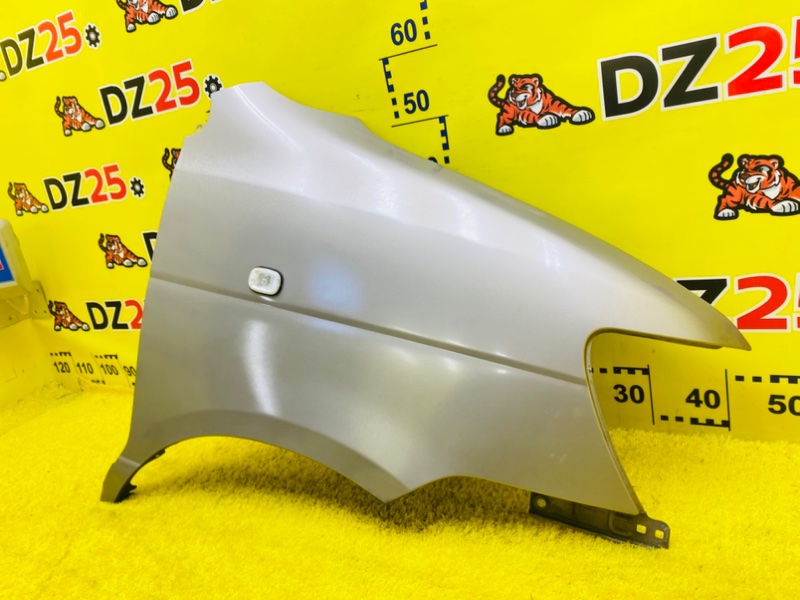 Крыло переднее правое Toyota Town Ace Noah SR50G 3SFE 5564 53811
