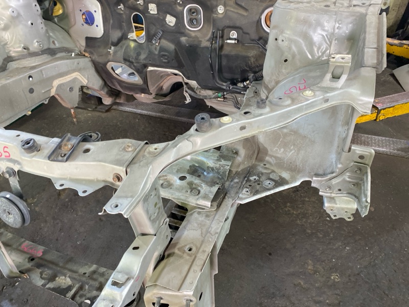 Телевизор передний Toyota Premio ZRT265 2ZRFE 5665 53201-20760