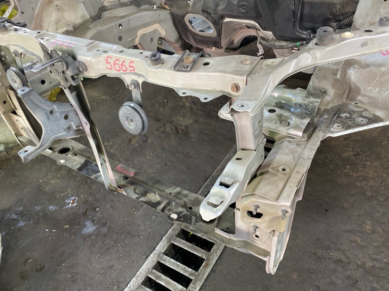 Телевизор передний Toyota Premio ZRT265 2ZRFE 5665 53201-20760