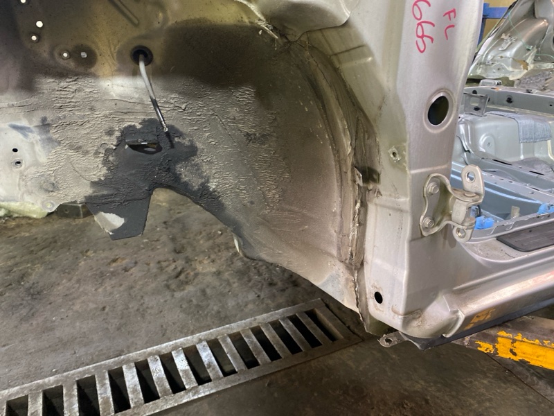 Лонжерон передний левый Toyota Premio ZRT265 2ZRFE 5665 53702-20