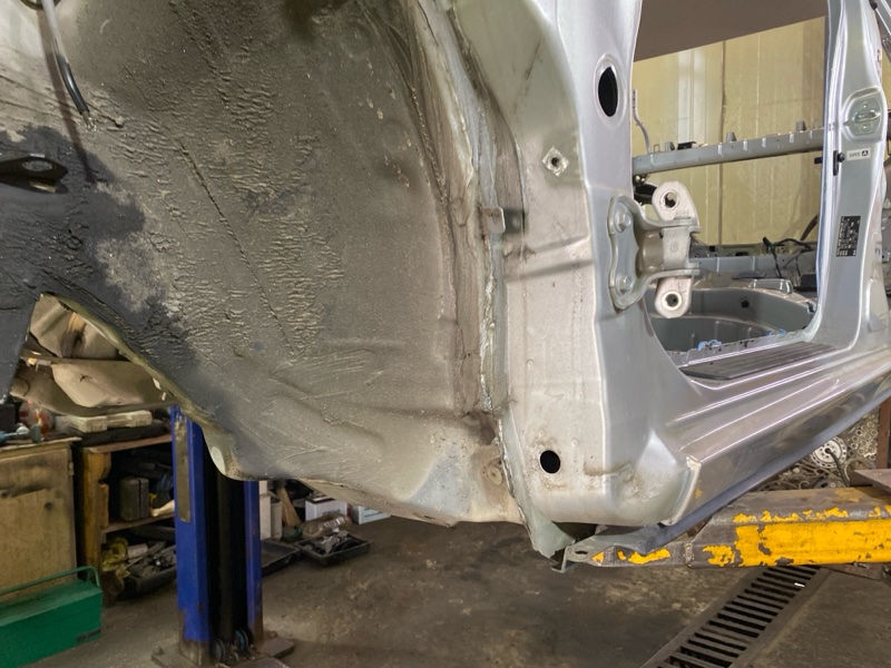 Порог кузова передний левый Toyota Premio ZRT265 2ZRFE 5665 6131