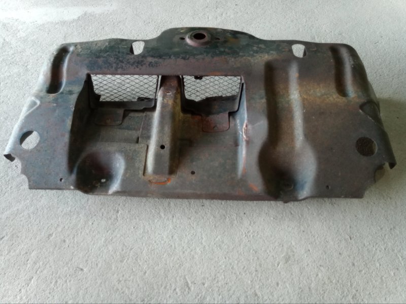 Защита двигателя Toyota Hilux Surf GRN215 1GR-FE 51405-35101