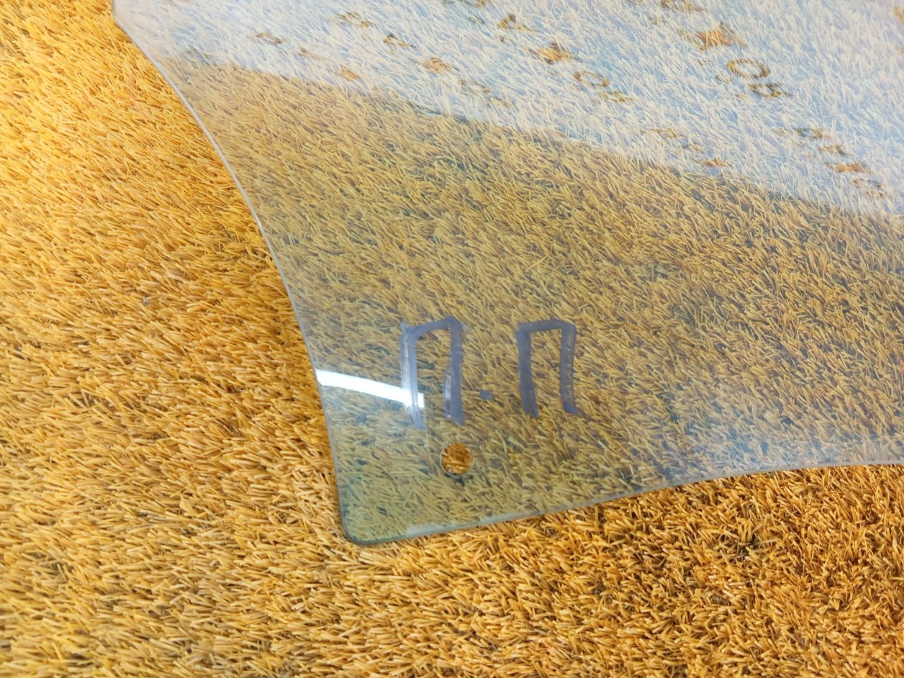 Стекло двери