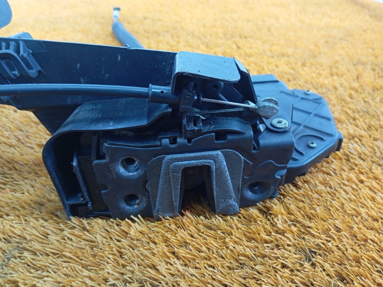 Замок двери