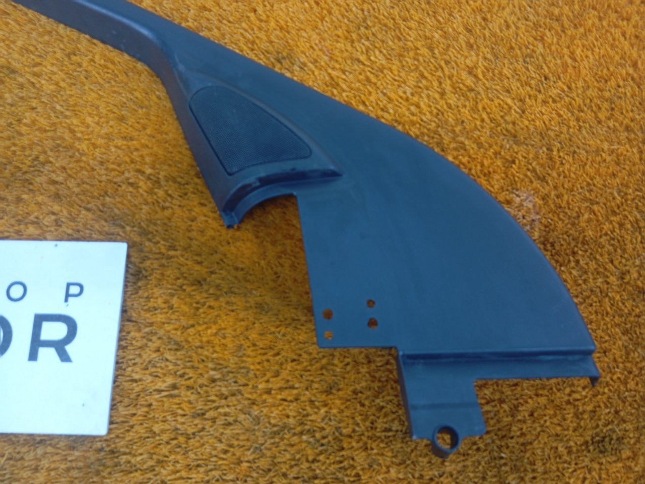 Молдинг двери