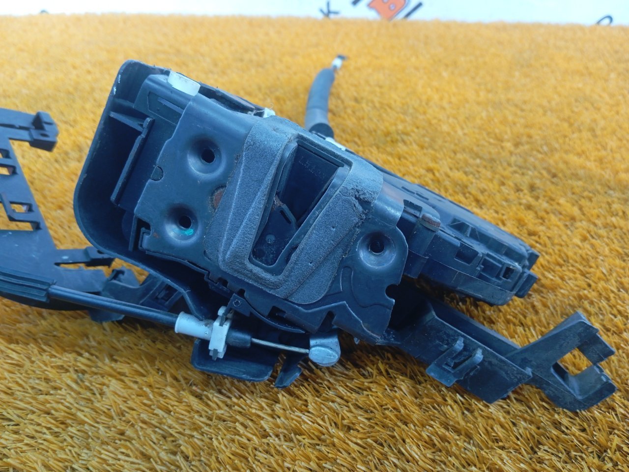 Замок двери