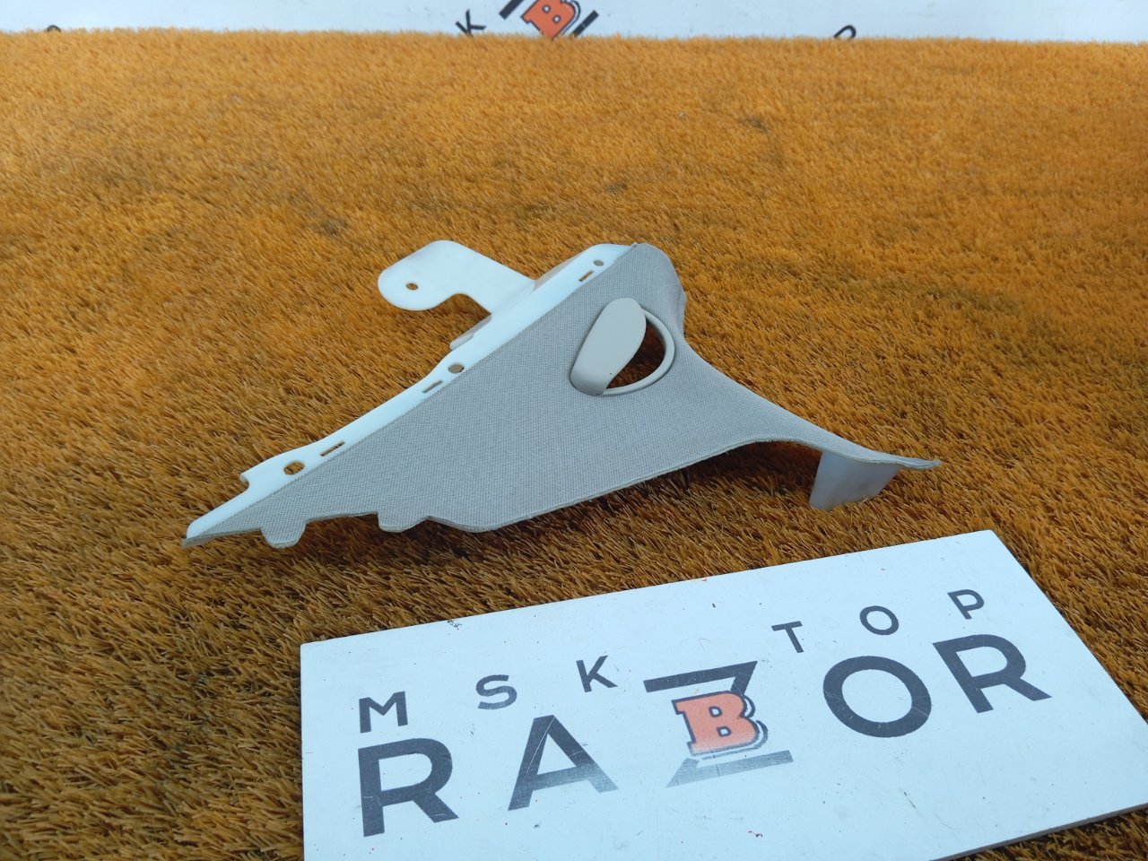 Накладка на стойку кузова