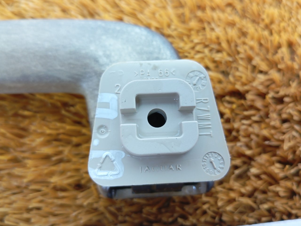 Ручка потолка