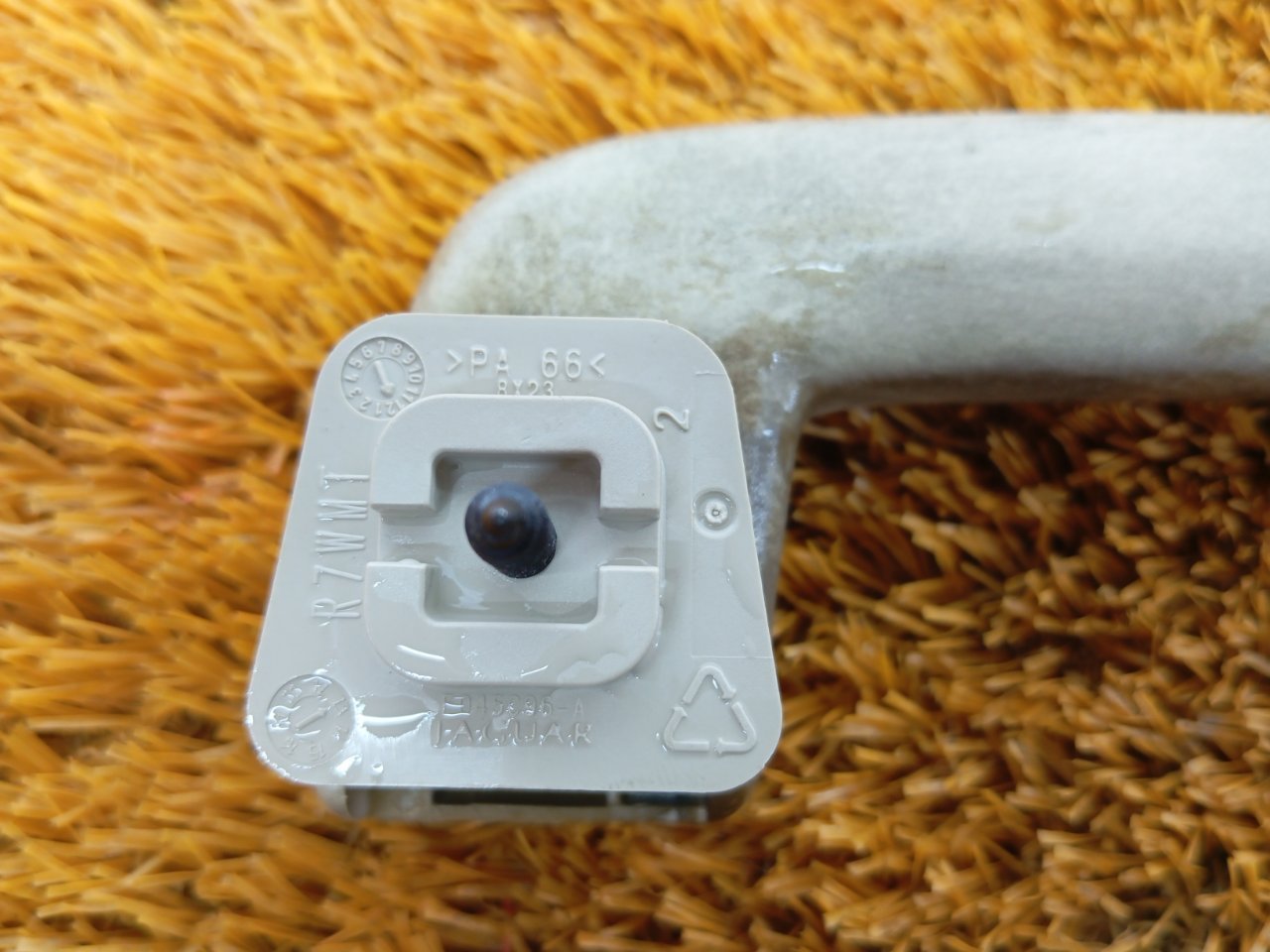 Ручка потолка