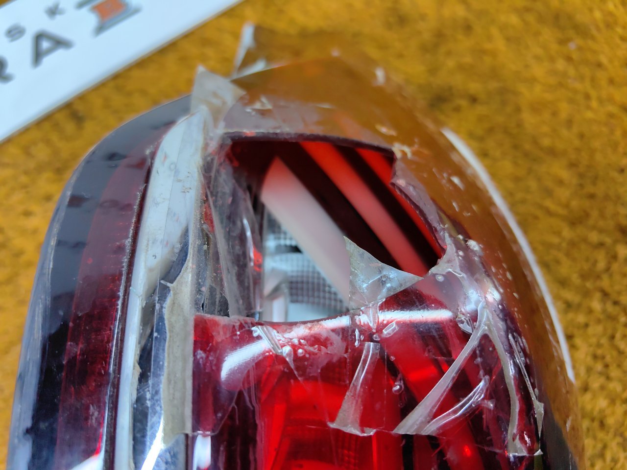 Фонарь задний