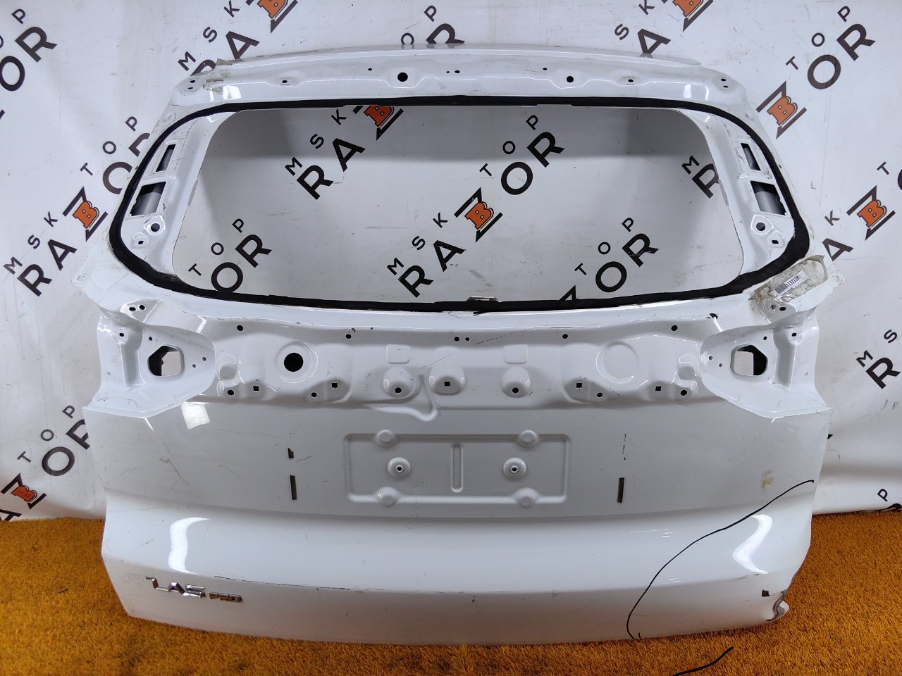 Крышка багажника