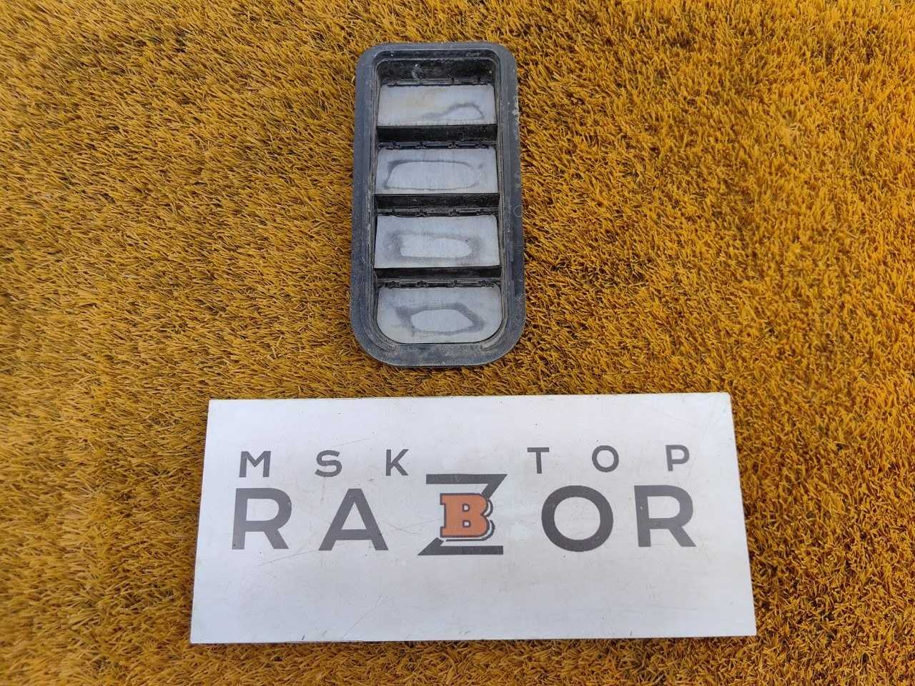 Решетка вентиляционная