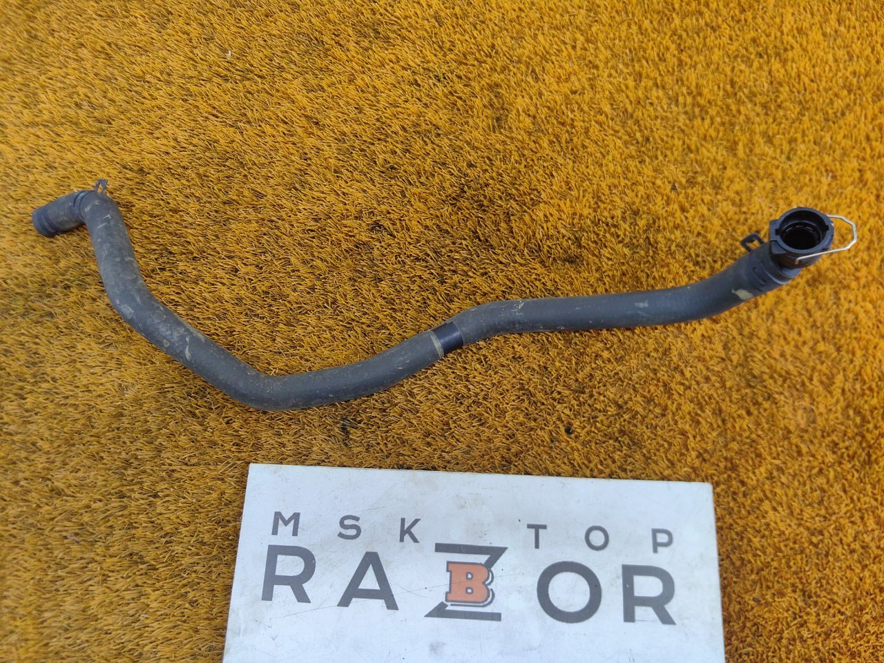 Патрубок радиатора