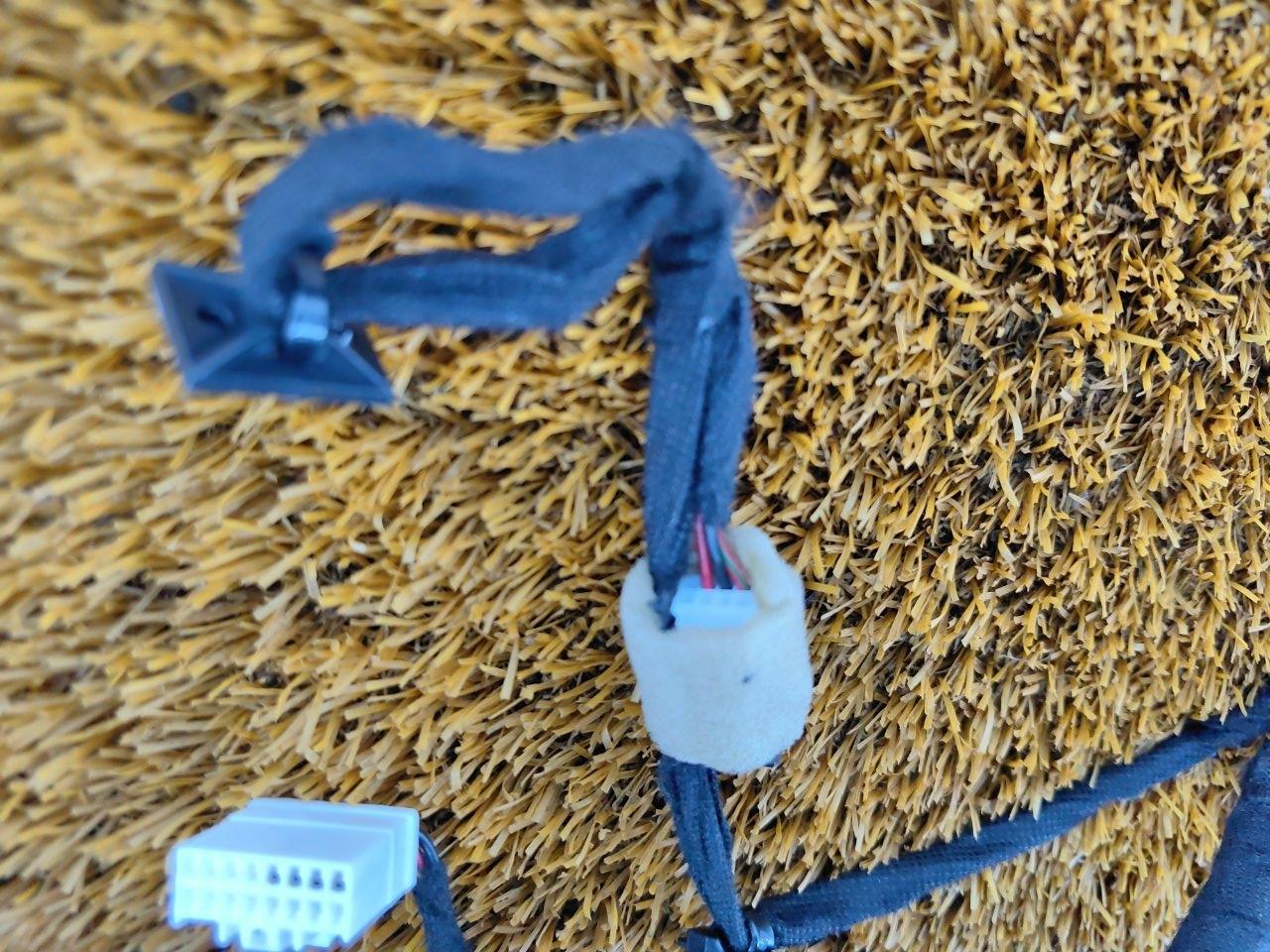 Проводка центральной консоли