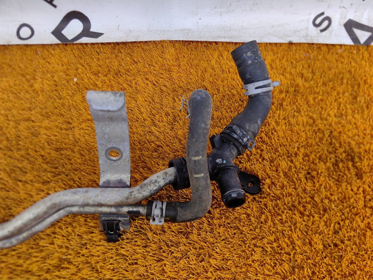 Трубка системы охлаждения