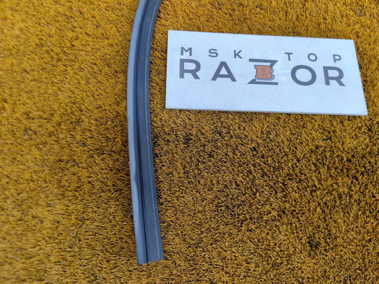 Уплотнитель жабо