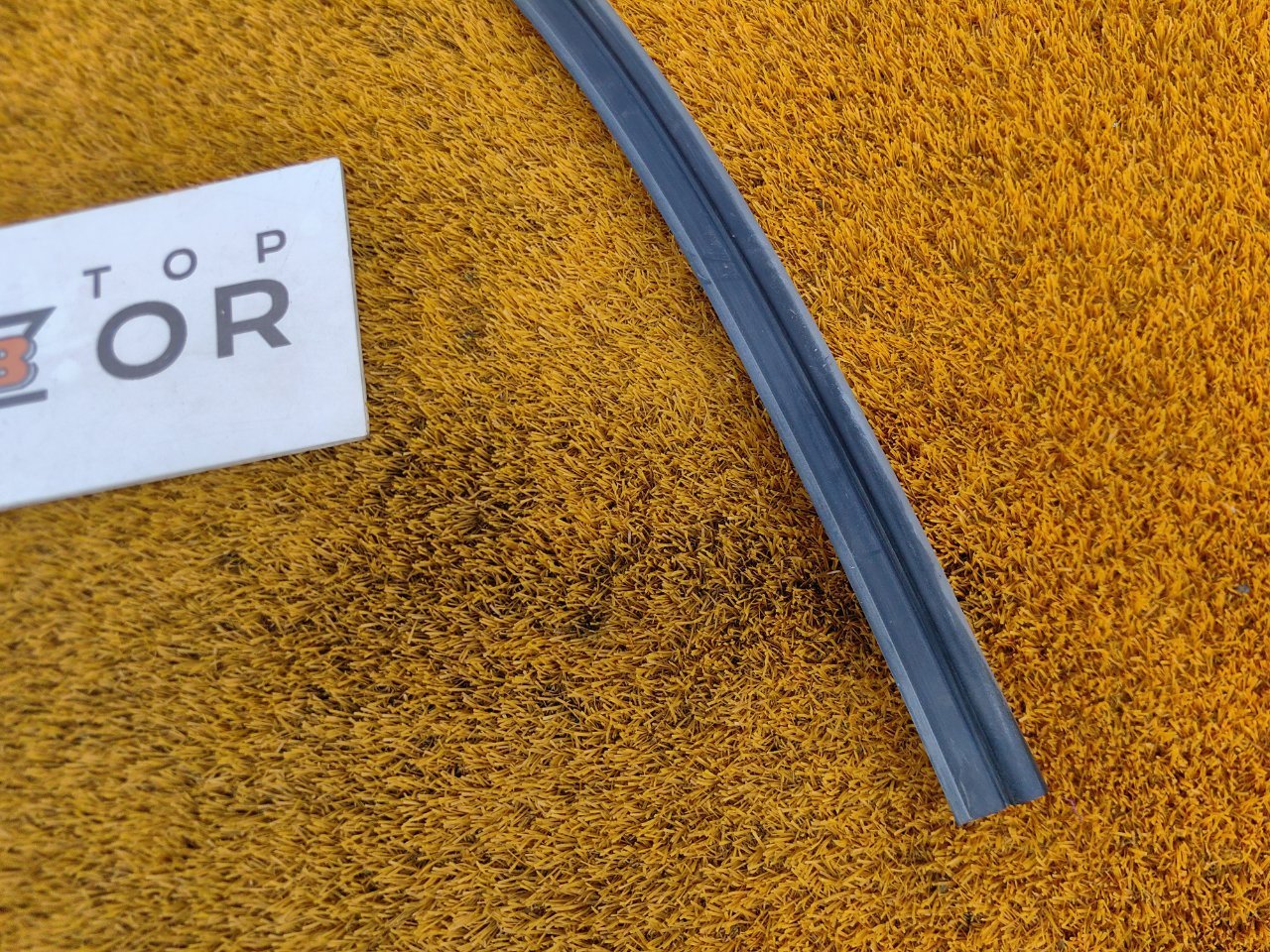 Уплотнитель жабо