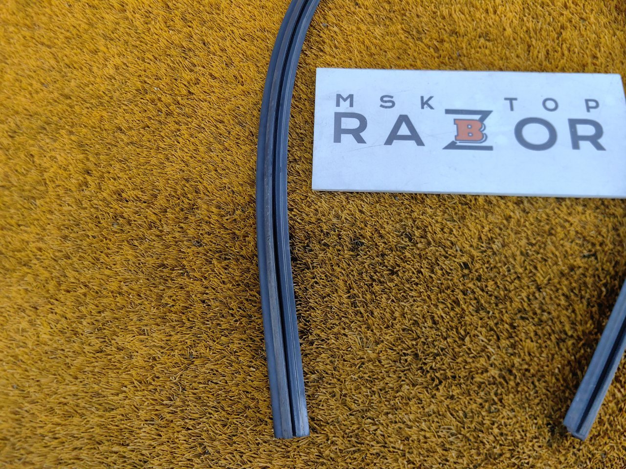 Уплотнитель жабо