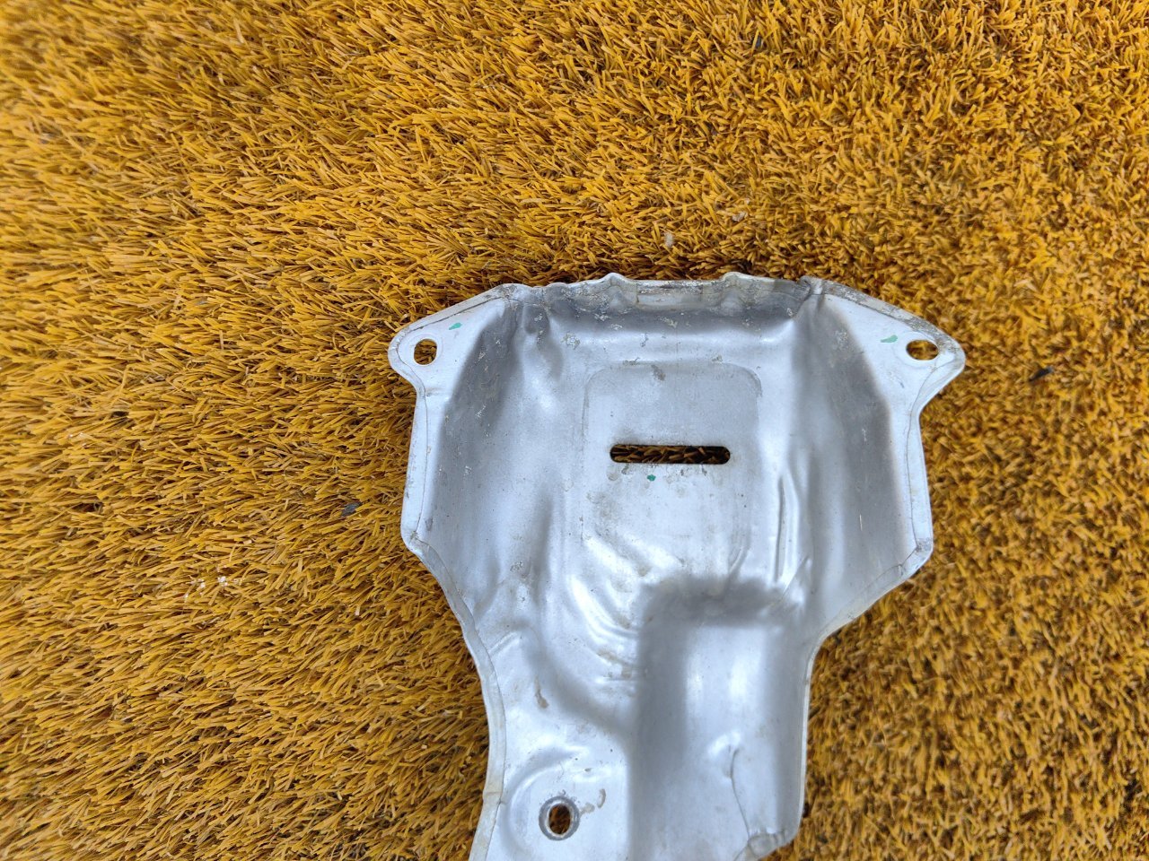 Экран коллектора выпускного