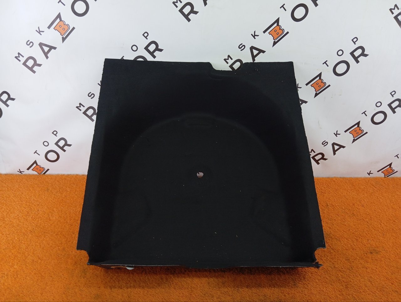 Ниша запасного колеса