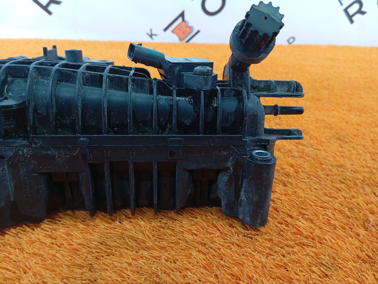 Коллектор впускной