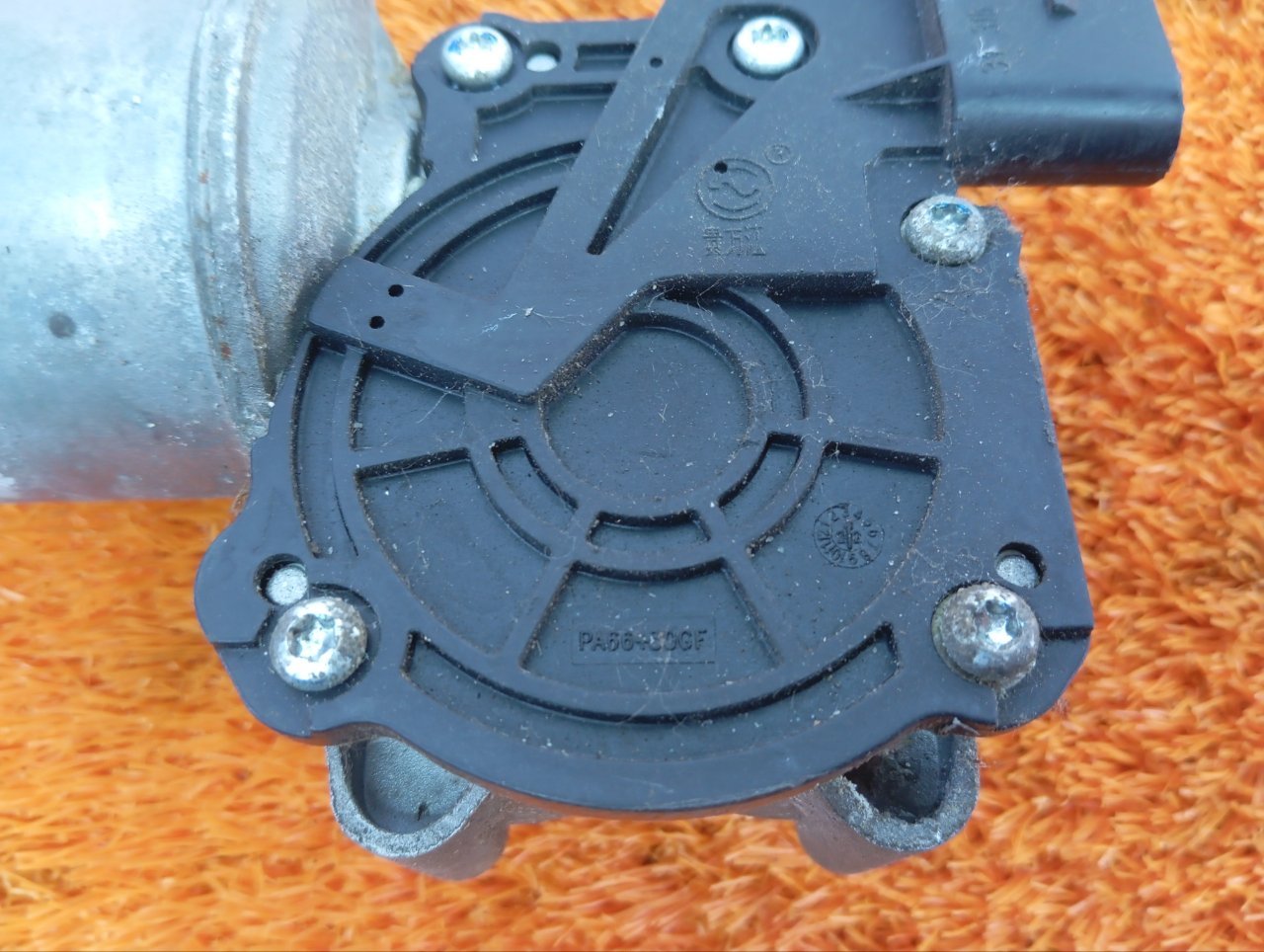 Мотор стеклоочистителя