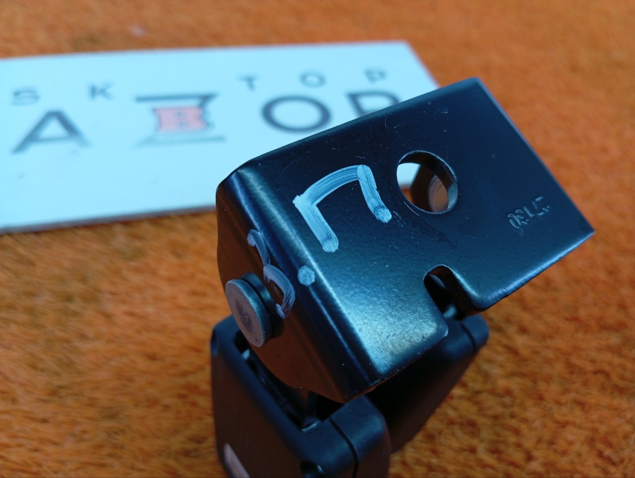 Ответная часть ремня безопасности