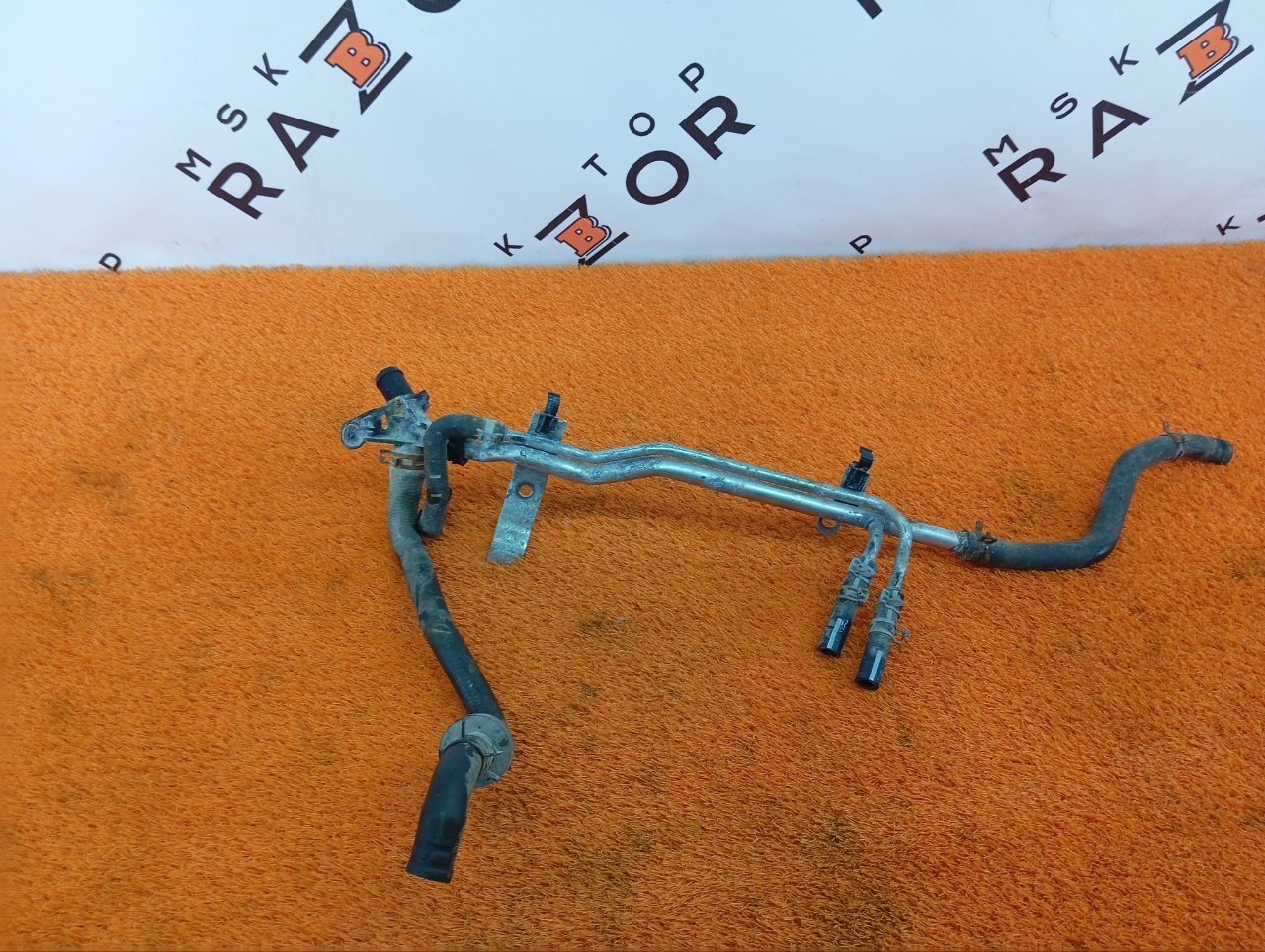 Трубка системы охлаждения