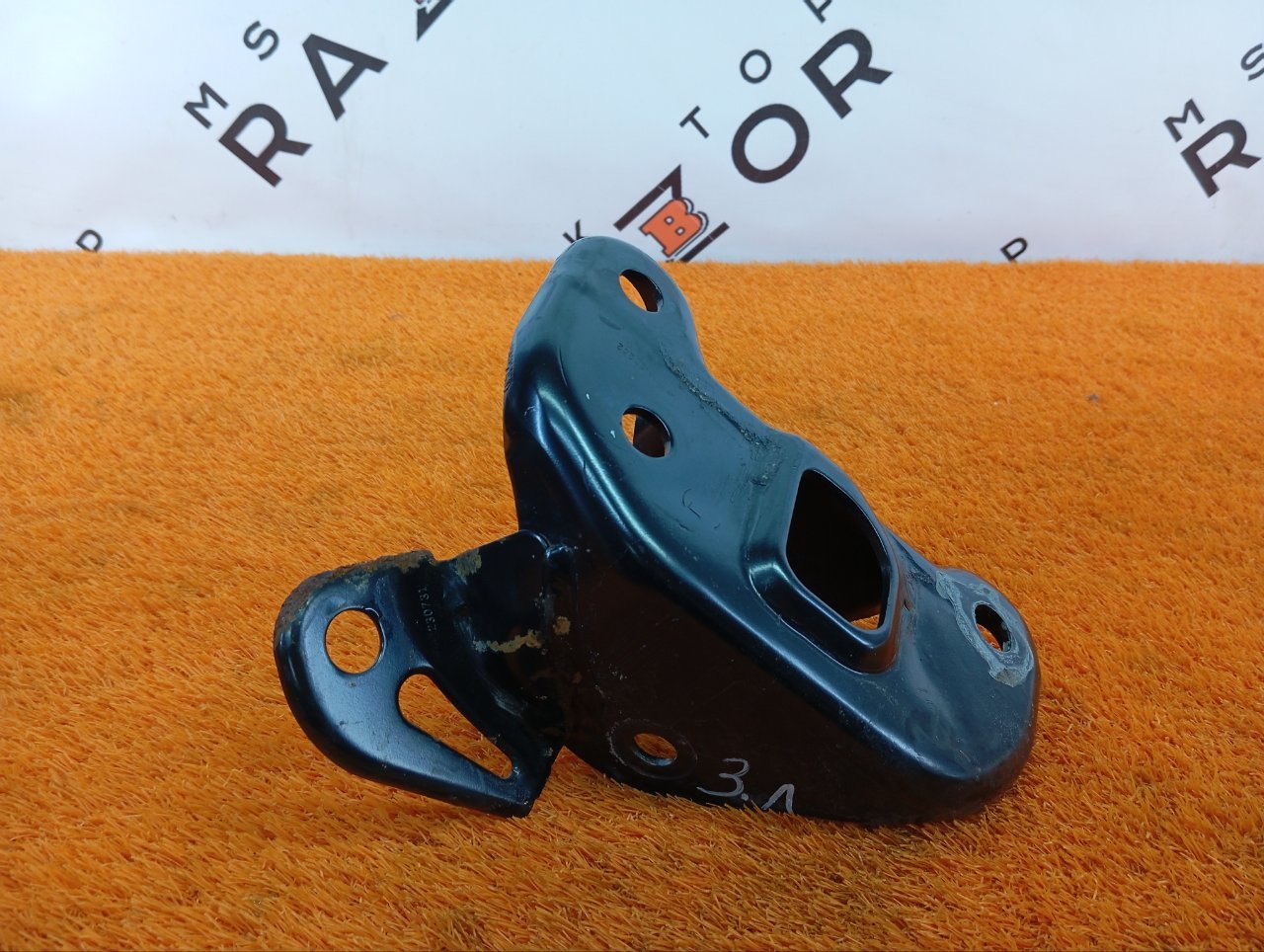 Кронштейн балки