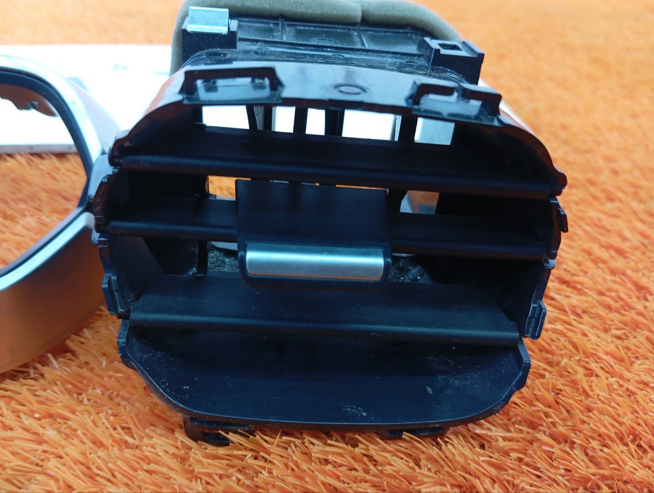 Дефлектор воздушный